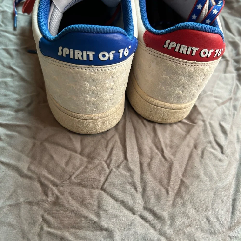 Saucony Spirit of ’76 Patriotic Sneakers Women’s 7.5 Red White Blue Stars - Picture 4 of 9
